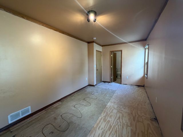 1624 Central Ave W, Minot, ND 58703