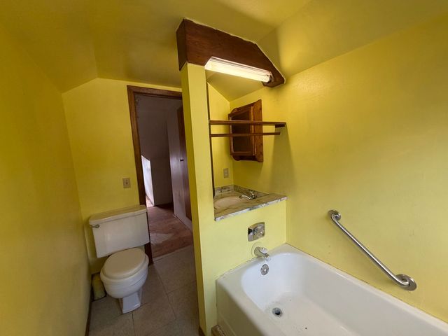 1624 Central Ave W, Minot, ND 58703