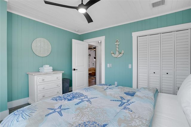 126 90TH AVENUE, Treasure Island, FL 33706