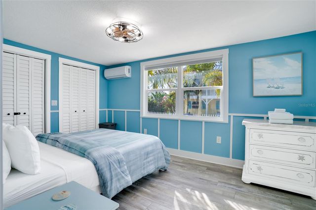 126 90TH AVENUE, Treasure Island, FL 33706