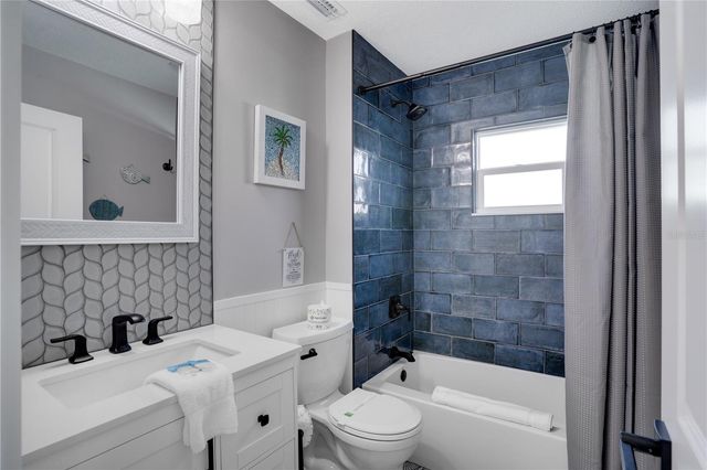 126 90TH AVENUE, Treasure Island, FL 33706