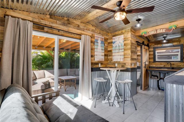 126 90TH AVENUE, Treasure Island, FL 33706