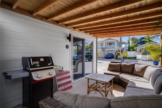 126 90TH AVENUE, Treasure Island, FL 33706