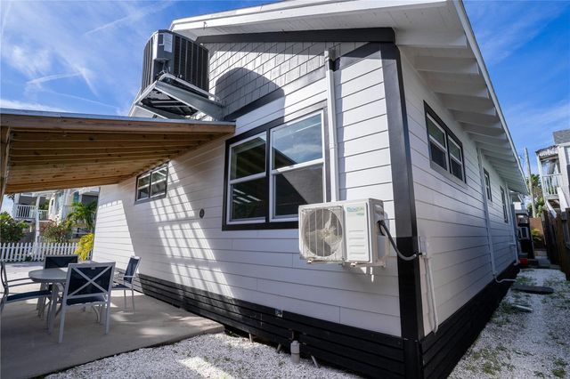 126 90TH AVENUE, Treasure Island, FL 33706