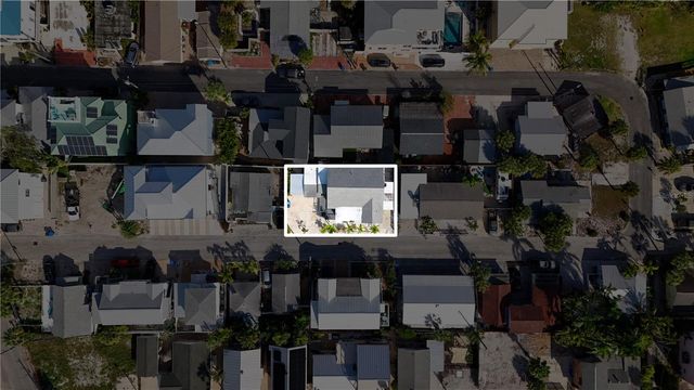 126 90TH AVENUE, Treasure Island, FL 33706