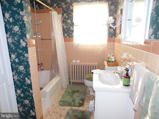 400 HARRISON ST, Ridley Park, PA 19078