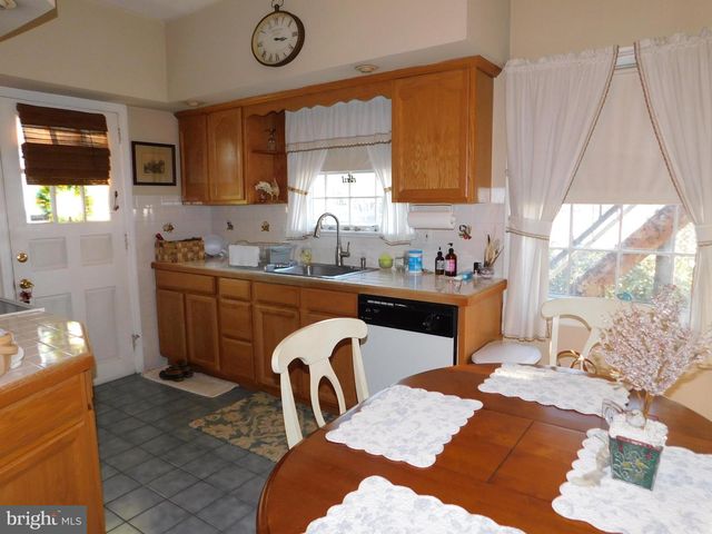 400 HARRISON ST, Ridley Park, PA 19078