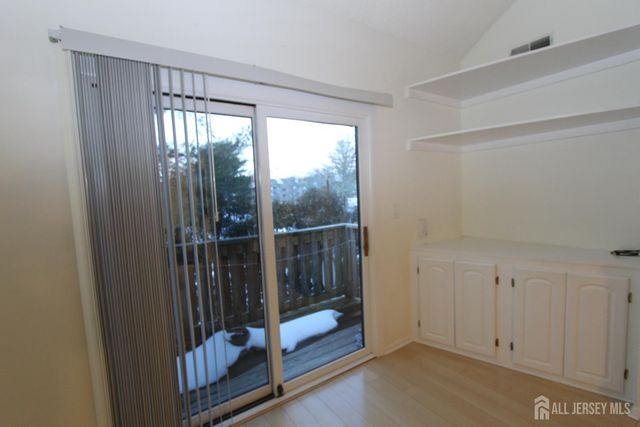 5220 Ravens Crest, Plainsboro, NJ 08536