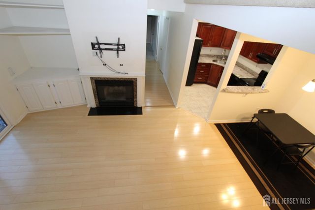 5220 Ravens Crest, Plainsboro, NJ 08536