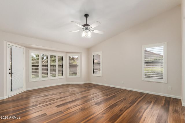 869 W EMERALD ISLAND Drive, Gilbert, AZ 85233