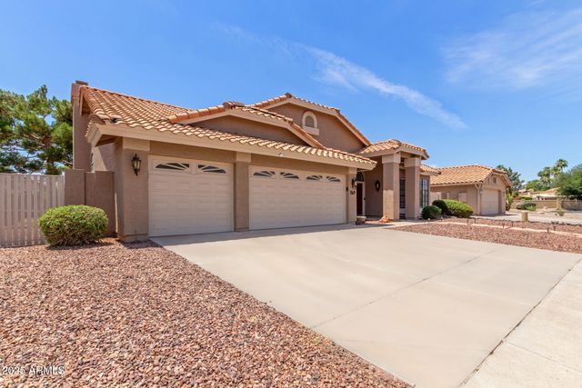 869 W EMERALD ISLAND Drive, Gilbert, AZ 85233