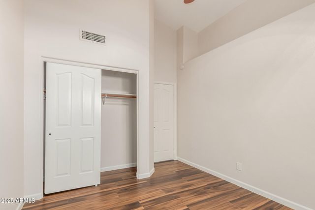 869 W EMERALD ISLAND Drive, Gilbert, AZ 85233