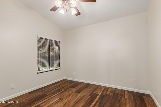 869 W EMERALD ISLAND Drive, Gilbert, AZ 85233