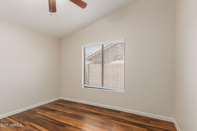 869 W EMERALD ISLAND Drive, Gilbert, AZ 85233