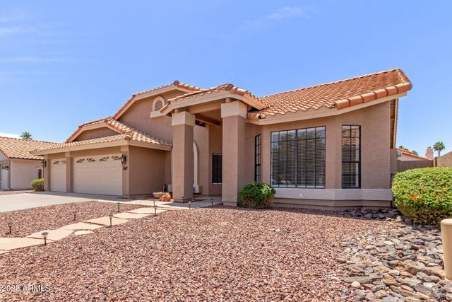869 W EMERALD ISLAND Drive, Gilbert, AZ 85233