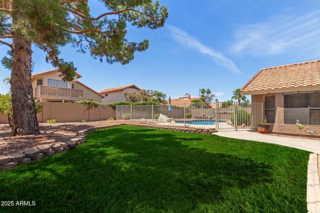 869 W EMERALD ISLAND Drive, Gilbert, AZ 85233