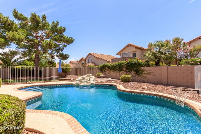 869 W EMERALD ISLAND Drive, Gilbert, AZ 85233