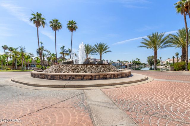 869 W EMERALD ISLAND Drive, Gilbert, AZ 85233