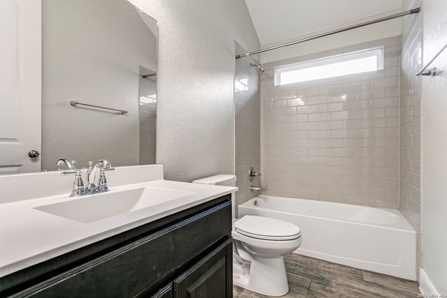 6506 Crockett Cove, Schertz, TX 78108