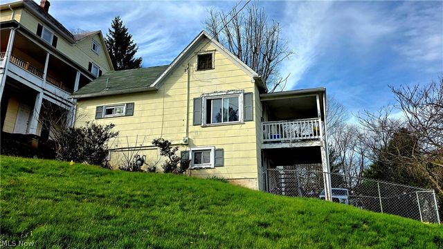 100 W Spring Street, Marietta, OH 45750