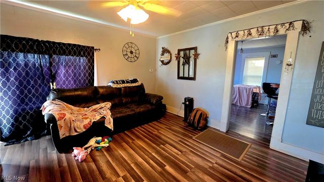 100 W Spring Street, Marietta, OH 45750