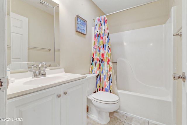 19 Lemoyne Ave Apt 23, Hilton Head Island, SC 29928