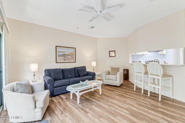 19 Lemoyne Ave Apt 23, Hilton Head Island, SC 29928