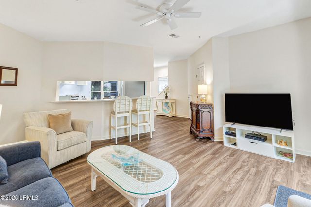 19 Lemoyne Ave Apt 23, Hilton Head Island, SC 29928