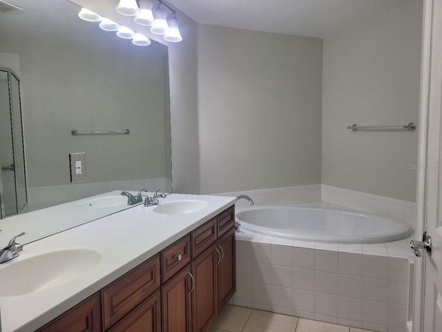 820 LANTERN WAY 101, Clearwater, FL 33765