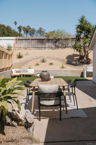 1916 Laurel Road, Oceanside, CA 92054