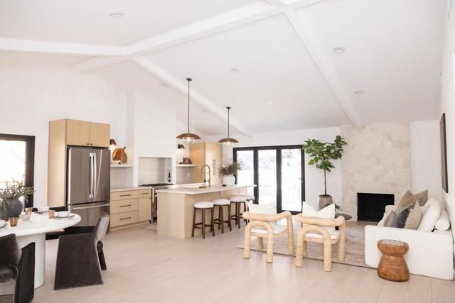 1916 Laurel Road, Oceanside, CA 92054