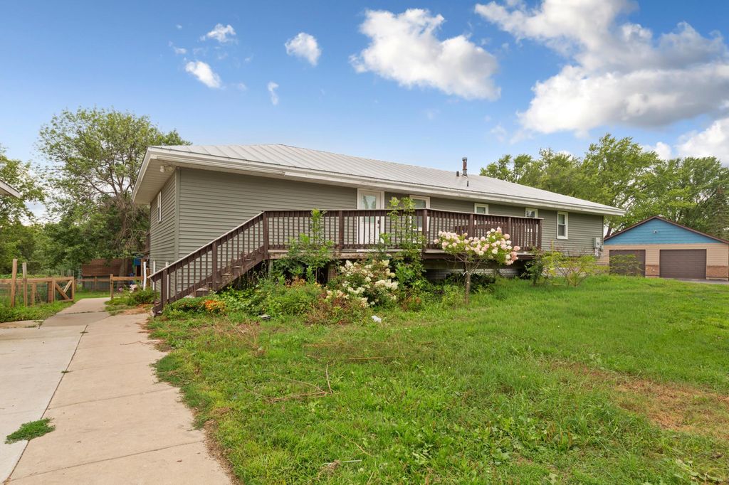 616 1st Street N, Montgomery, MN 56069 — photo 3