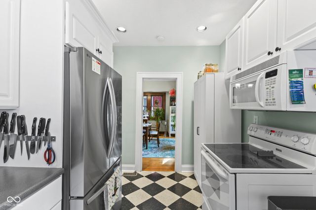 24 N Sheffield Avenue, Indianapolis, IN 46222