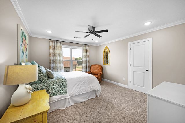 39 Kambridge Dr, Medina, TN 38355