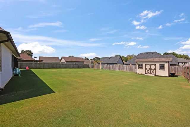 39 Kambridge Dr, Medina, TN 38355