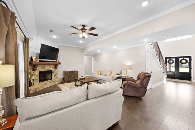 39 Kambridge Dr, Medina, TN 38355