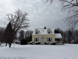 2804 WELLINGTON Road, Erie, PA 16506