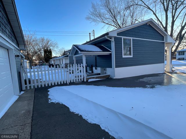 1436 Selby Avenue, Saint Paul Park, MN 55071