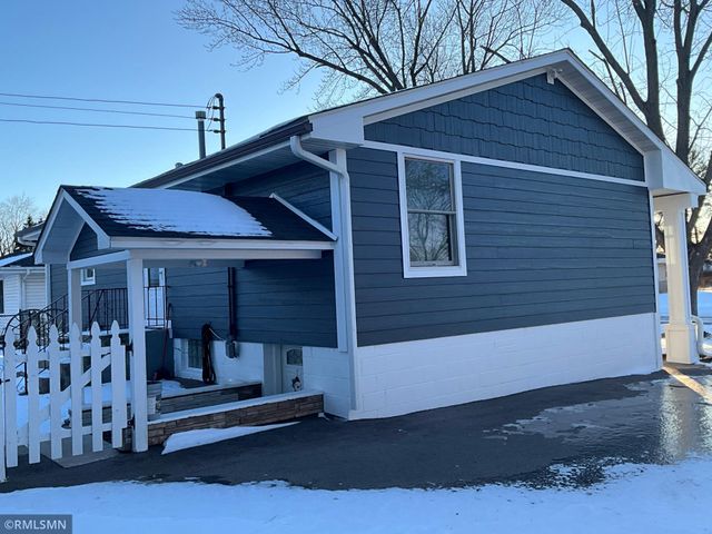 1436 Selby Avenue, Saint Paul Park, MN 55071