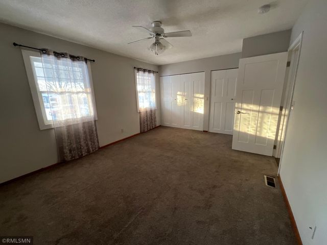 1436 Selby Avenue, Saint Paul Park, MN 55071