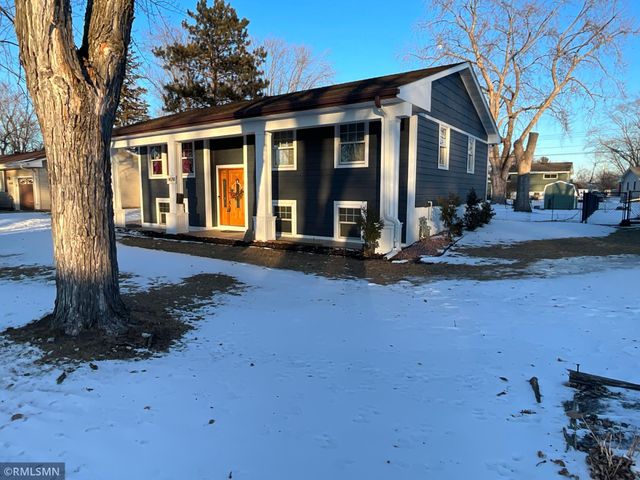 1436 Selby Avenue, Saint Paul Park, MN 55071