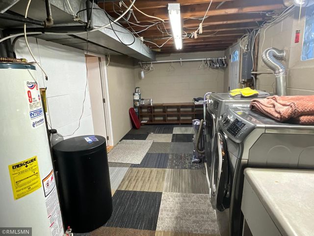 1436 Selby Avenue, Saint Paul Park, MN 55071