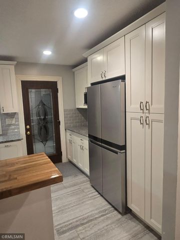 1436 Selby Avenue, Saint Paul Park, MN 55071