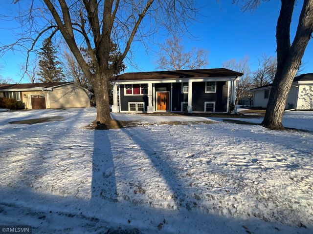 1436 Selby Avenue, Saint Paul Park, MN 55071