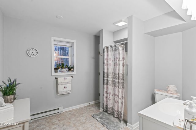 84 S Amherst Avenue, Colonie, NY 12304