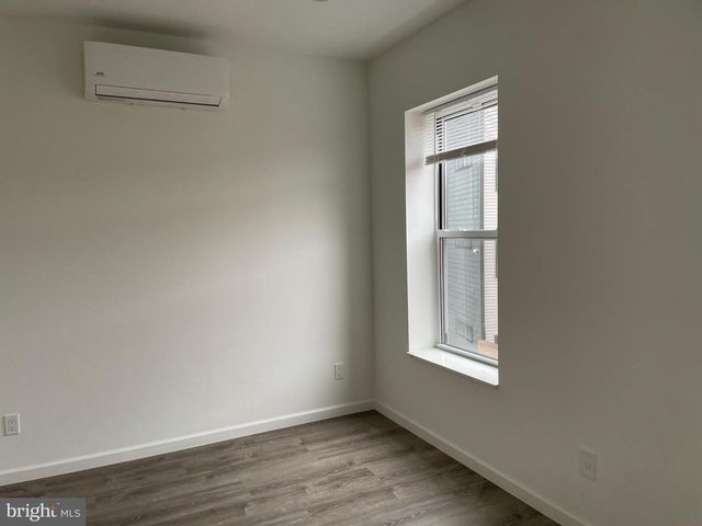 1813 N REESE ST, Philadelphia, PA 19122