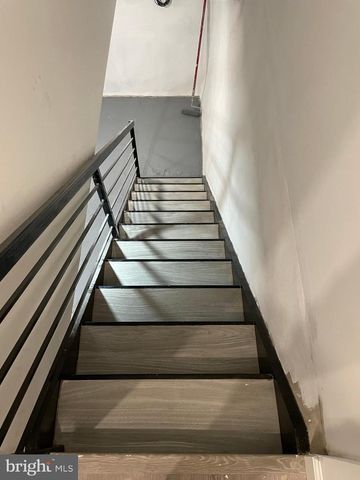 1813 N REESE ST, Philadelphia, PA 19122