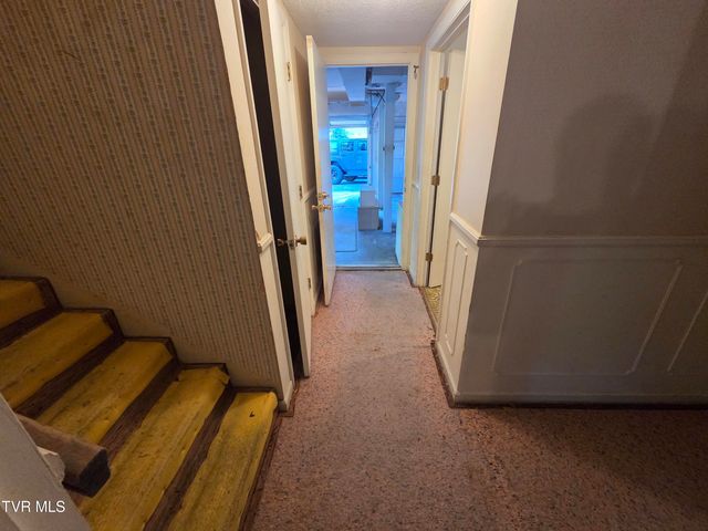 205 Tamassee Drive, Johnson City, TN 37601