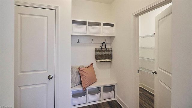 137 Briarwood Lane, Bermuda Run, NC 27006