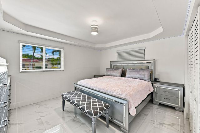 16820 SW 108TH Avenue, Miami, FL 33157